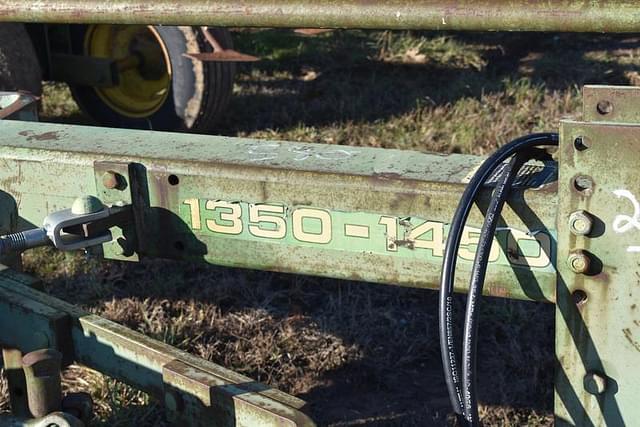 Image of John Deere 1350-1450 equipment image 4