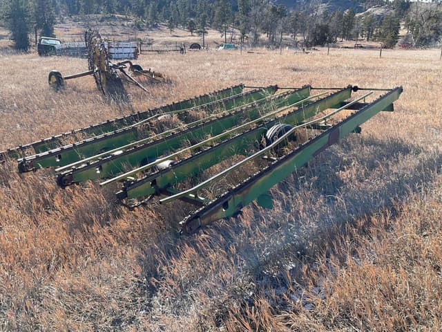 Image of John Deere 200 equipment image 4