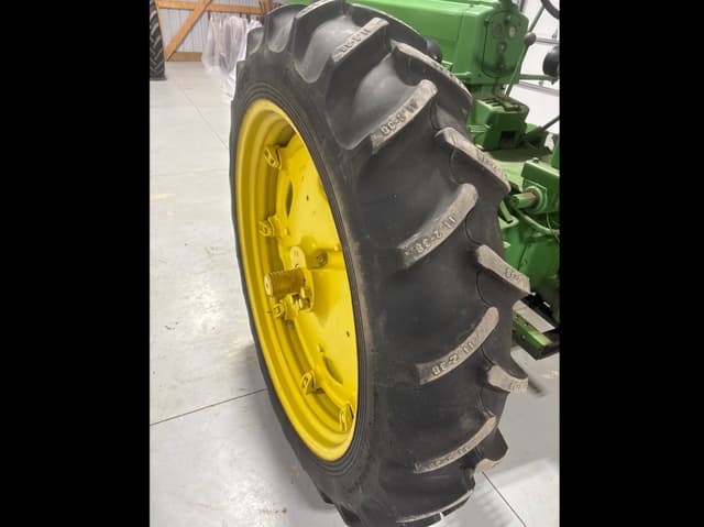 Image of John Deere 50 equipment image 4