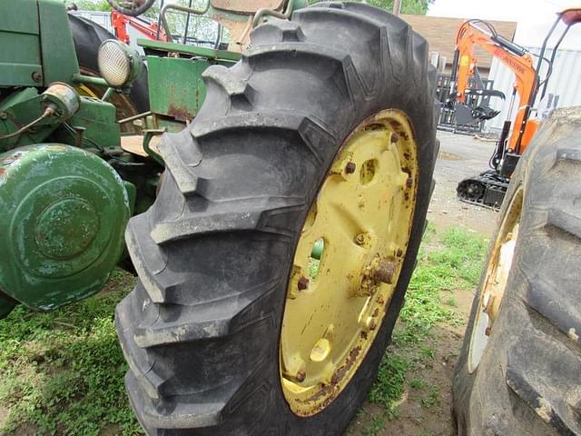 Image of John Deere 50 equipment image 3