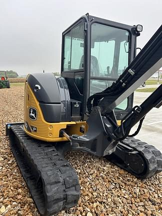 Image of John Deere 50P equipment image 4