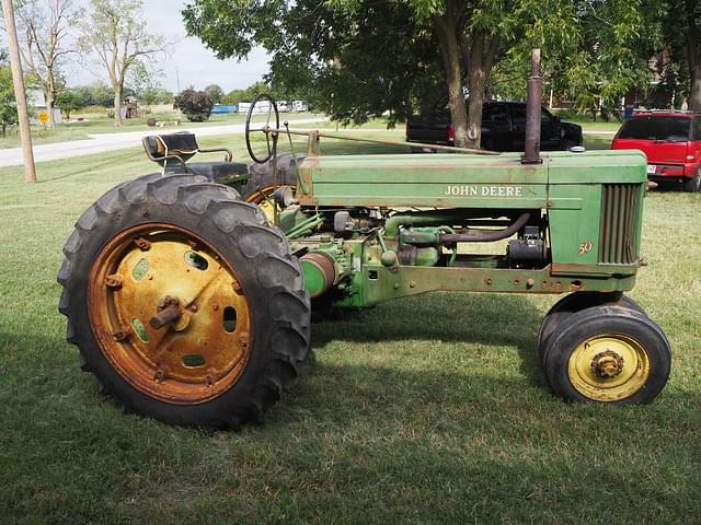 Image of John Deere 50 equipment image 3