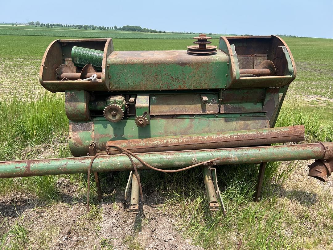 Image of John Deere 50 Primary image