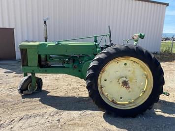 Main image John Deere 50