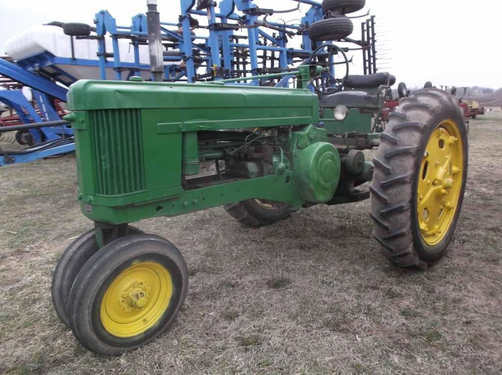 Main image John Deere 50