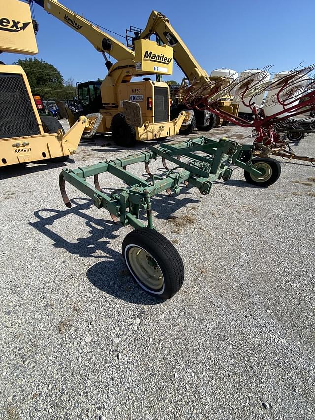 Image of John Deere 500 equipment image 3