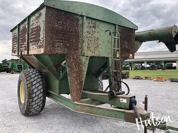 John Deere 500 Equipment Image0