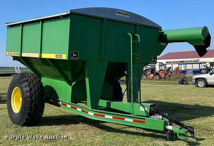 John Deere 500 Harvesting Grain Carts for Sale | Tractor Zoom