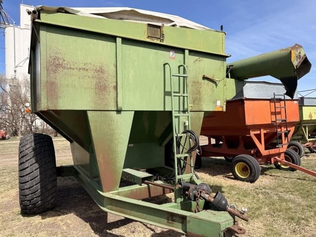 Image of John Deere 500 equipment image 2