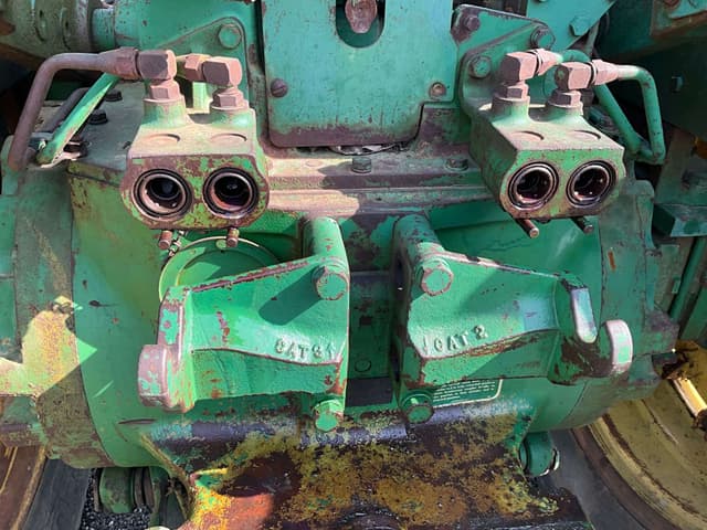 Image of John Deere 5020 equipment image 3