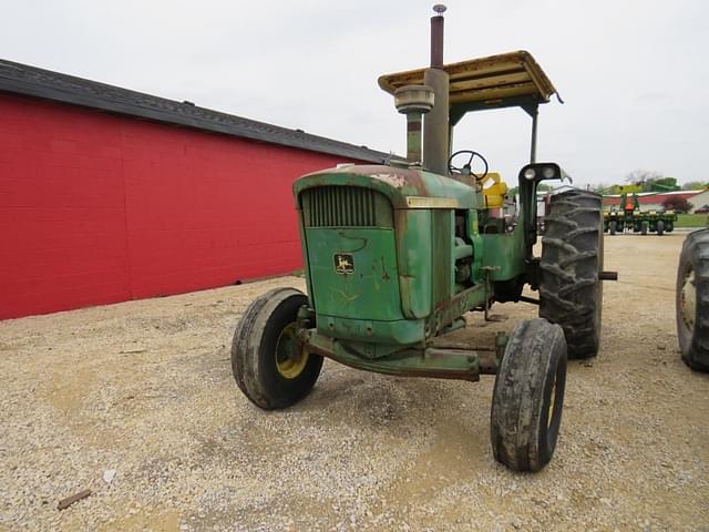 Image of John Deere 5020 equipment image 1