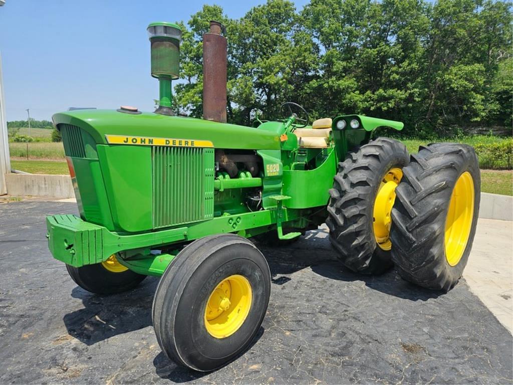 Image of John Deere 5020 Primary image
