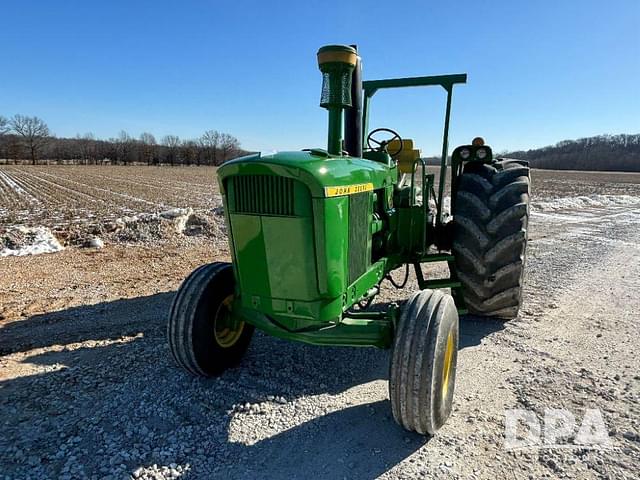 Image of John Deere 5020 equipment image 1