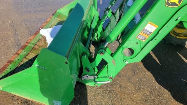 Image of John Deere 5045E equipment image 2