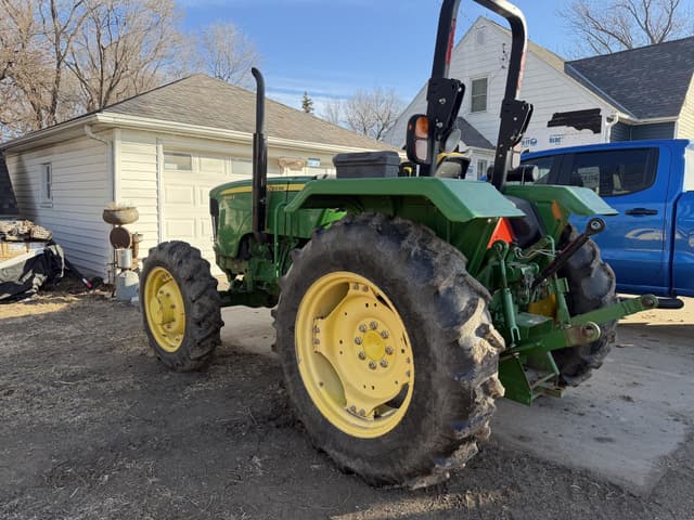 Image of John Deere 5045E equipment image 1