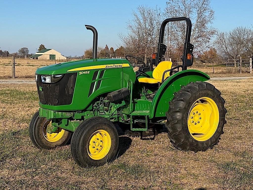 Main image John Deere 5045E