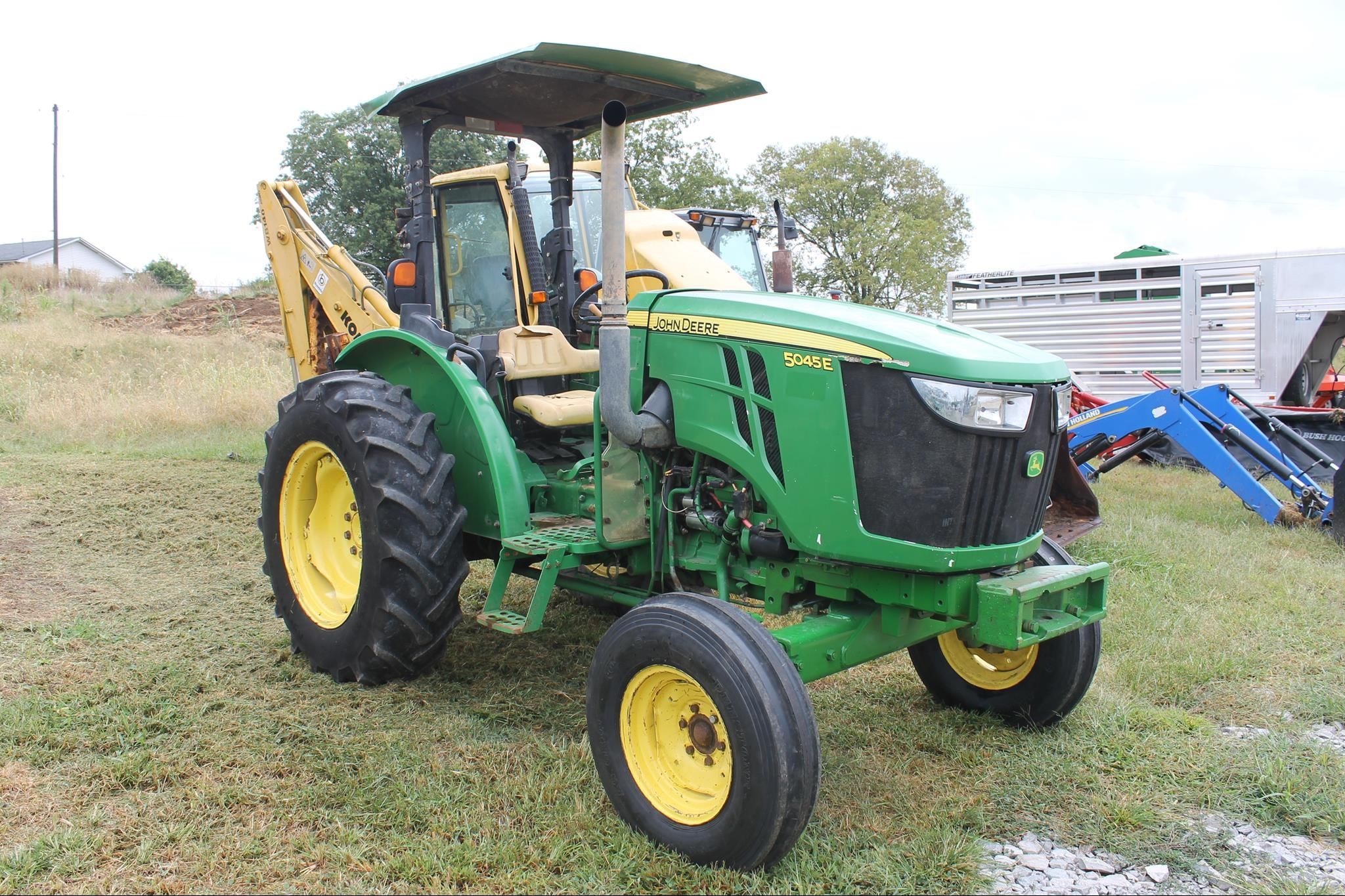 Main image John Deere 5045E