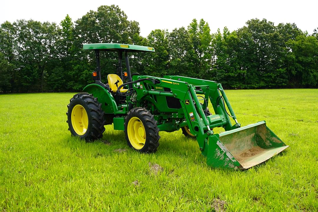 Image of John Deere 5045E Primary image