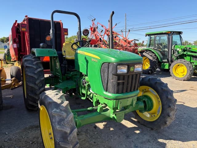 Image of John Deere 5045E equipment image 4