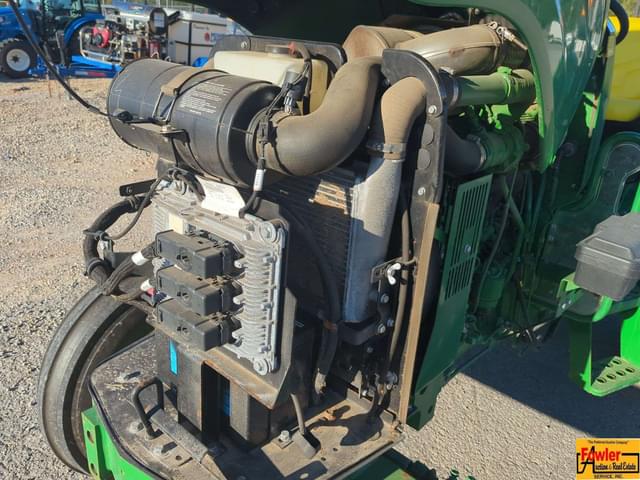 Image of John Deere 5045E equipment image 2