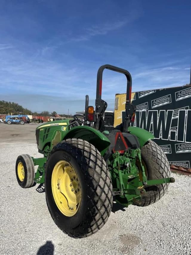 Image of John Deere 5045E equipment image 1