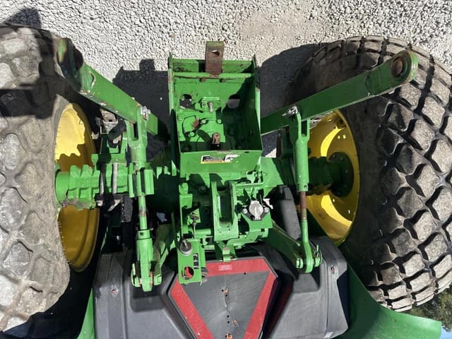 Image of John Deere 5045E equipment image 2