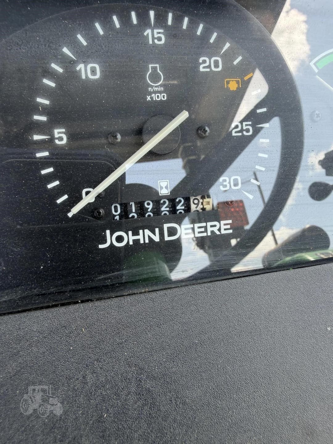 Image of John Deere 5055D Image 1
