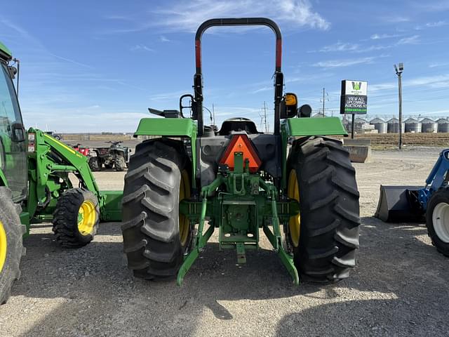 Image of John Deere 5055D equipment image 4