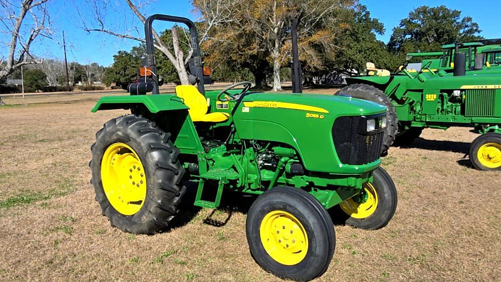 Image of John Deere 5055D Primary image