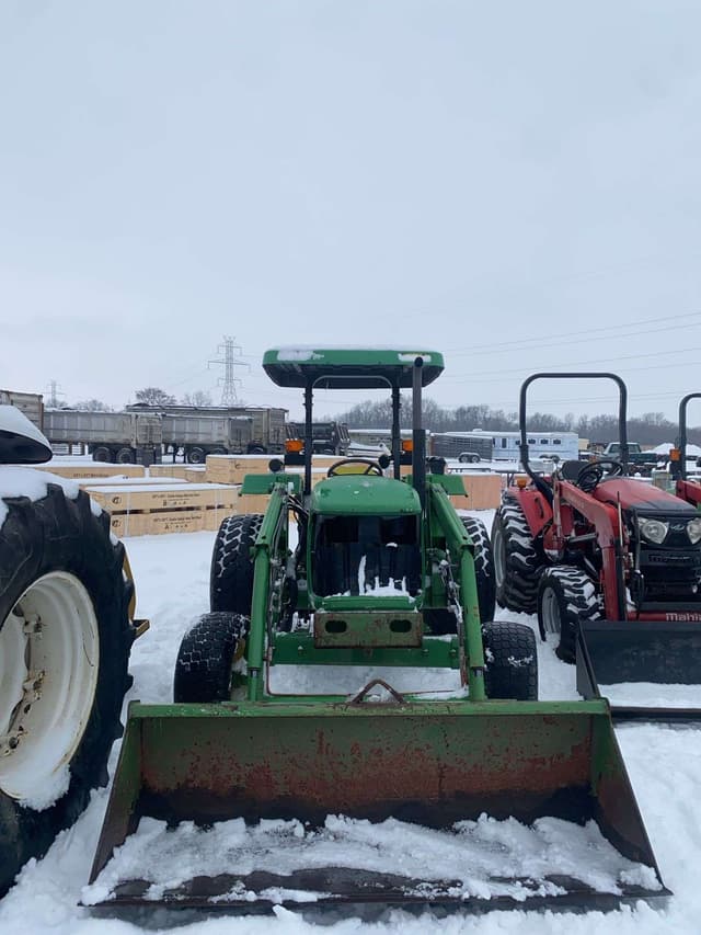 Image of John Deere 5055D equipment image 2