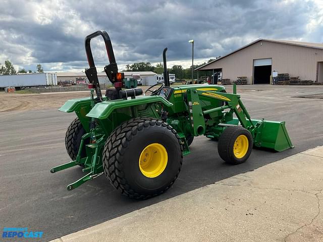 Image of John Deere 5055D equipment image 2