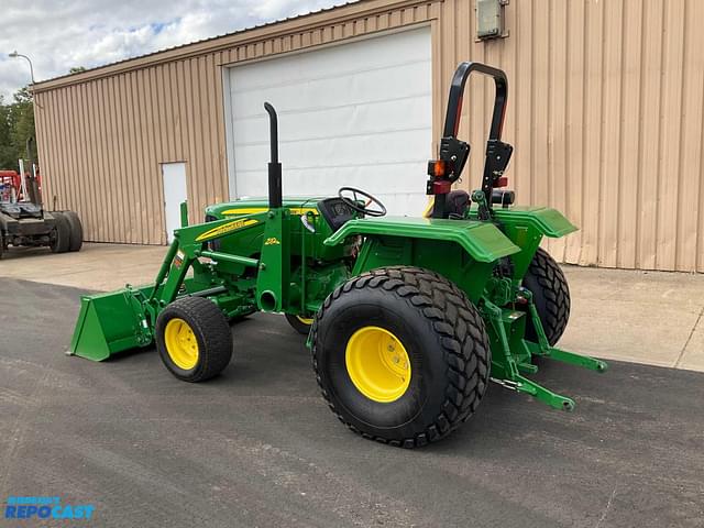 Image of John Deere 5055D equipment image 3