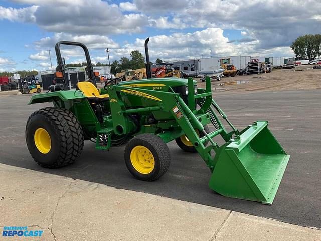 Image of John Deere 5055D equipment image 1