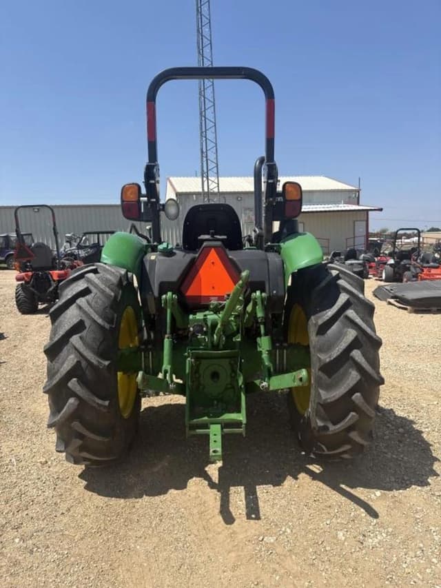 Image of John Deere 5055E equipment image 2