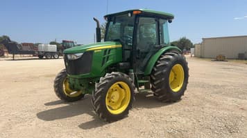 Main image John Deere 5055E