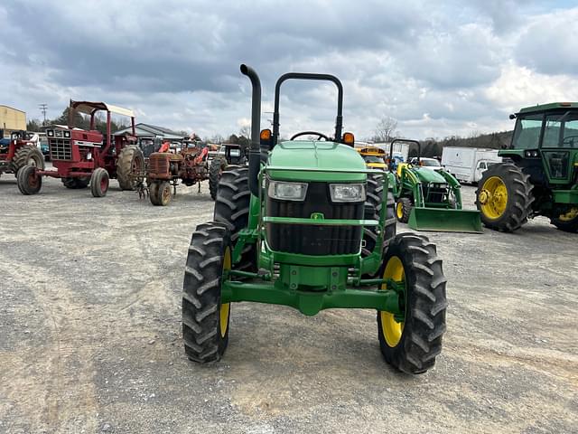 Image of John Deere 5055E equipment image 2