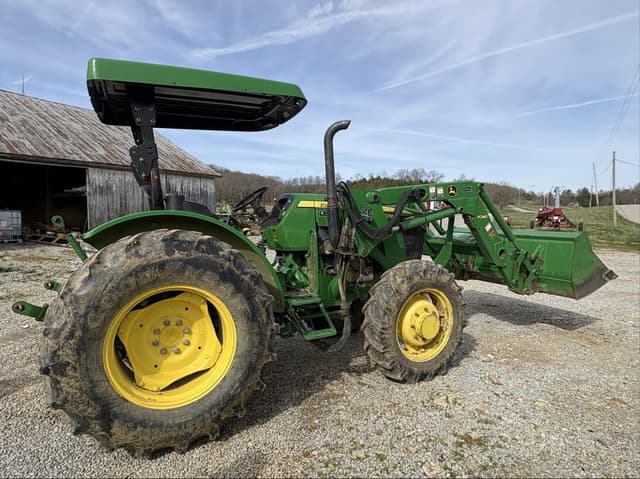 Image of John Deere 5055E equipment image 2