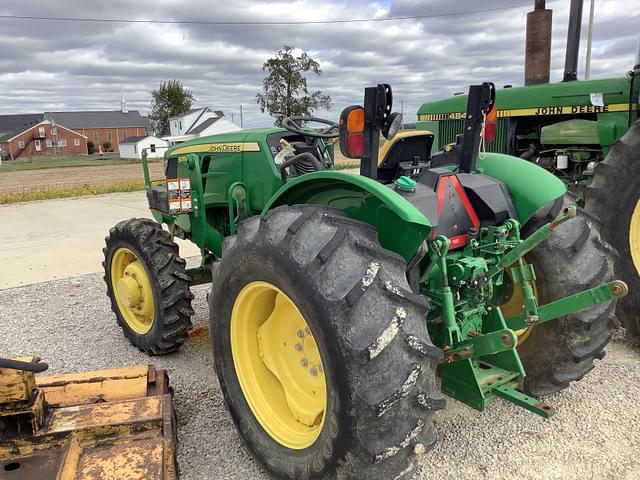 Image of John Deere 5055E equipment image 4