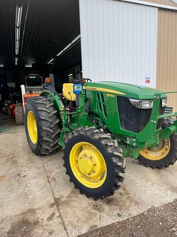 John Deere 5055E Equipment Image0