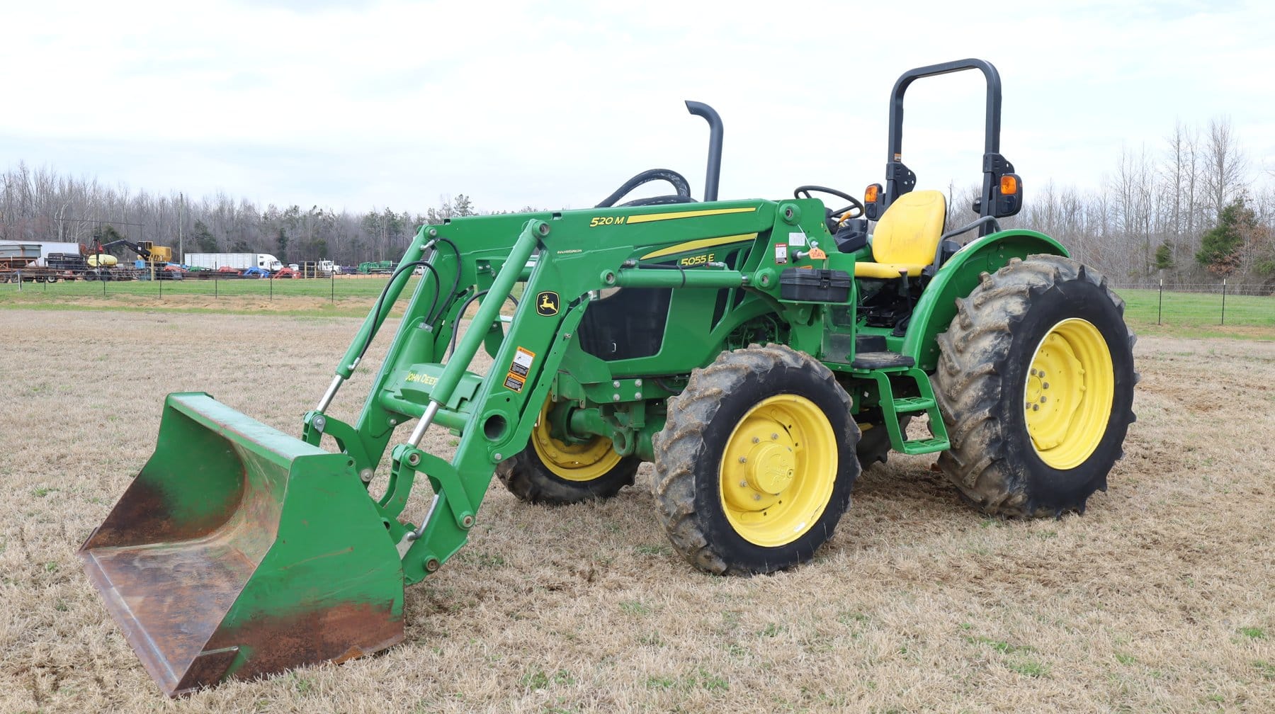 John Deere 5055E Equipment Image0