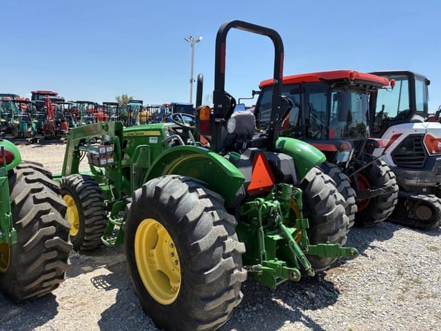 Image of John Deere 5055E equipment image 3