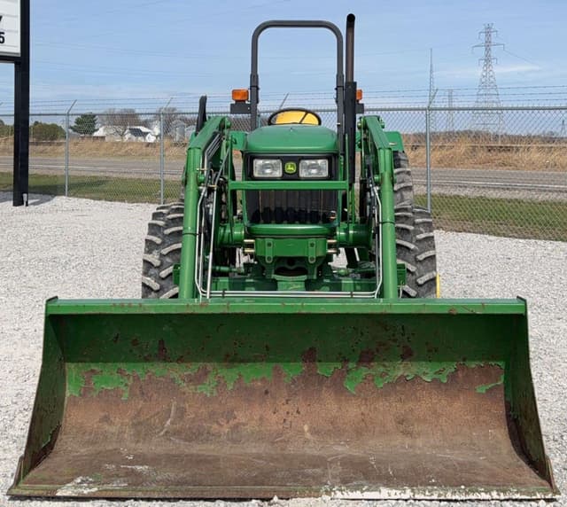 Image of John Deere 5055E equipment image 1