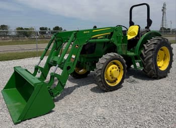 John Deere 5055E Equipment Image0