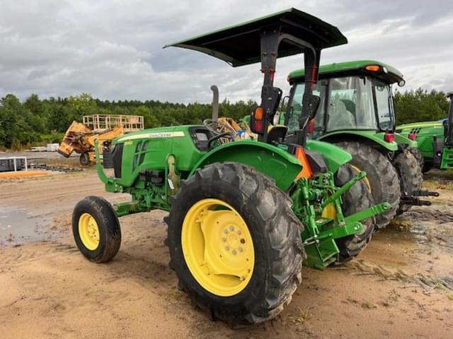 Image of John Deere 5055E equipment image 2