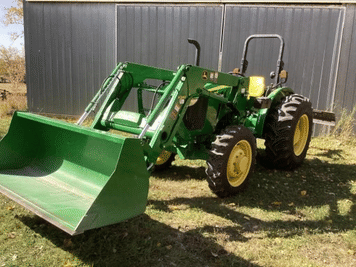 Main image John Deere 5055E