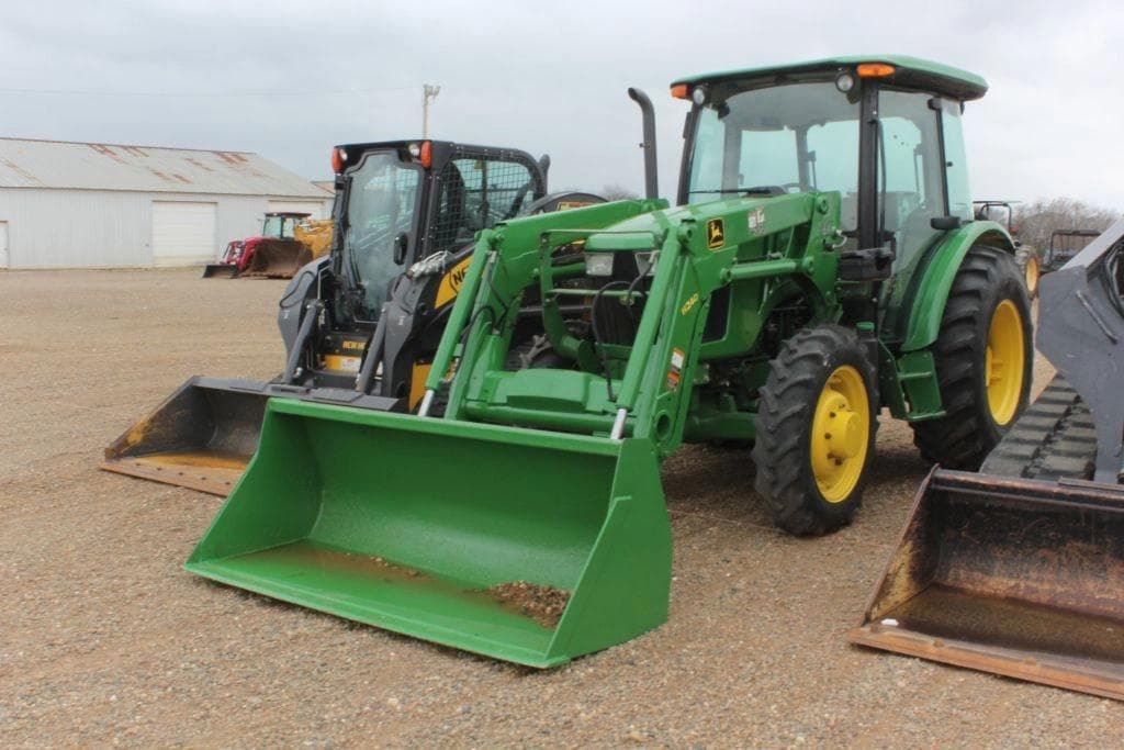 Image of John Deere 5055E Primary image
