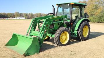 Main image John Deere 5060E