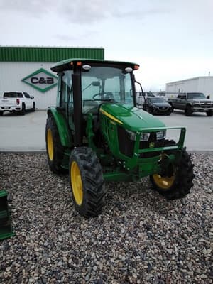 John Deere 5060E Image