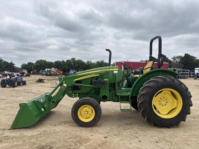 Image of John Deere 5065E equipment image 1