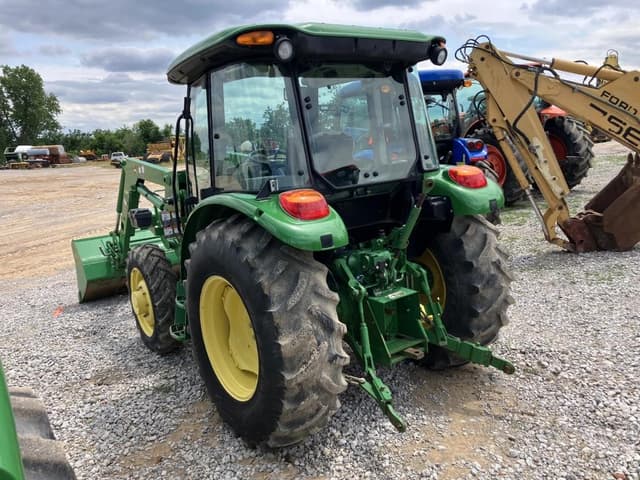 Image of John Deere 5065E equipment image 3